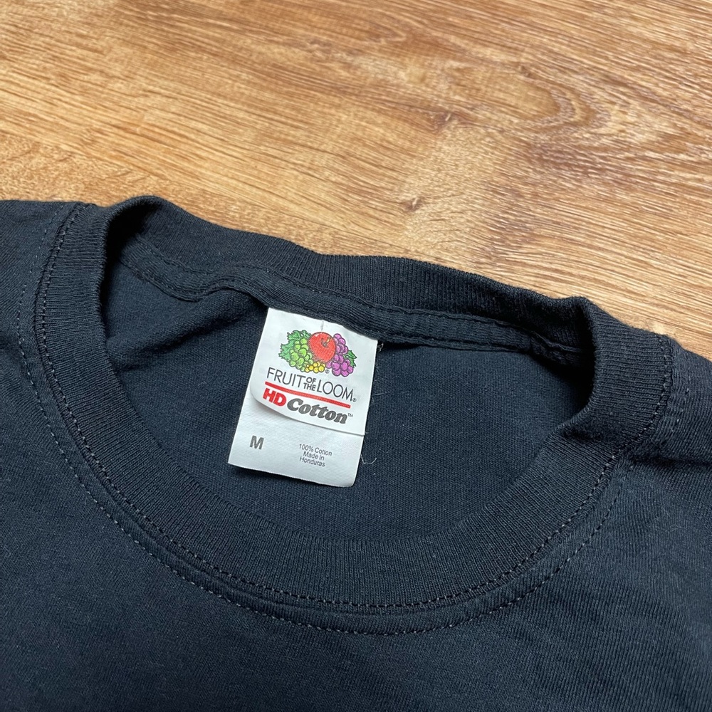 Graphic tee - Picture 3 of 4